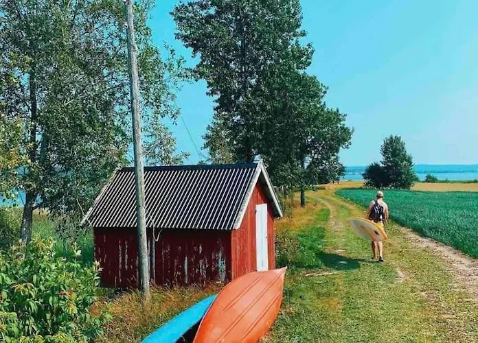 Veslestua - Authentic Norwegian Living * Hemnes